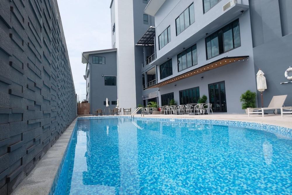 The Galla Hotel Ranong Exterior photo